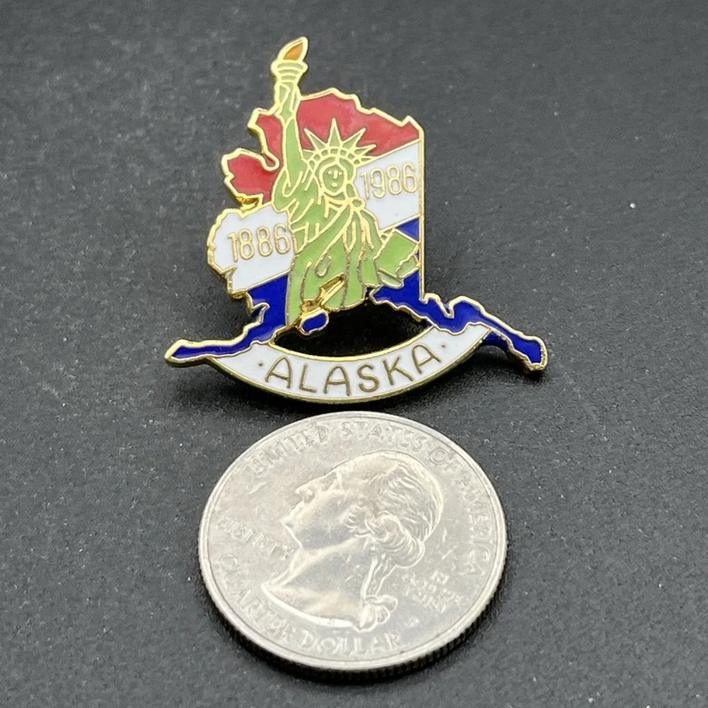 Alaska Centennial 100 Years Statue Of Liberty Lapel Hat Pin‎